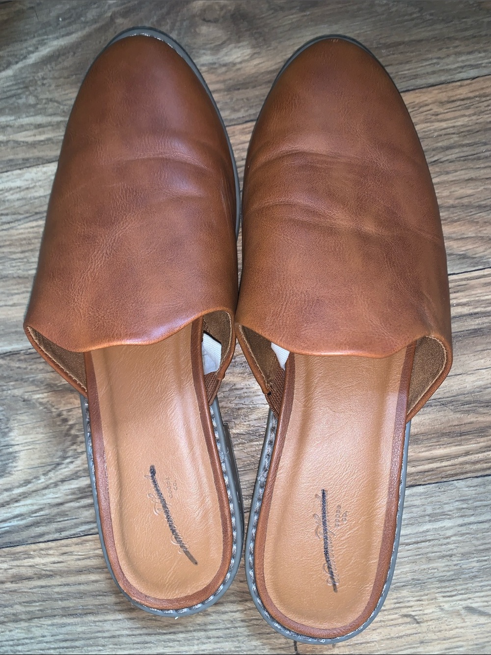 Universal Thread Brown Slip-On Mule Slides